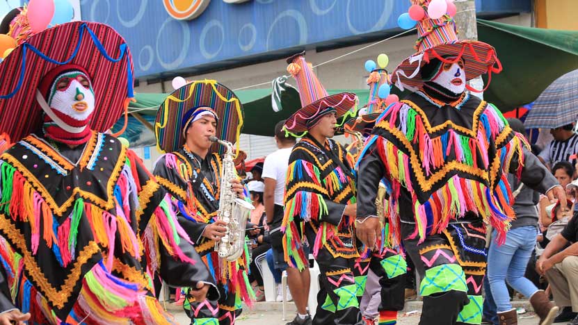 Tour carnavales Cajamarca Perú